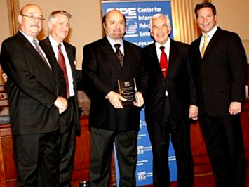 CIPE institutes the ‘Hernando de Soto for Democracy’ Award